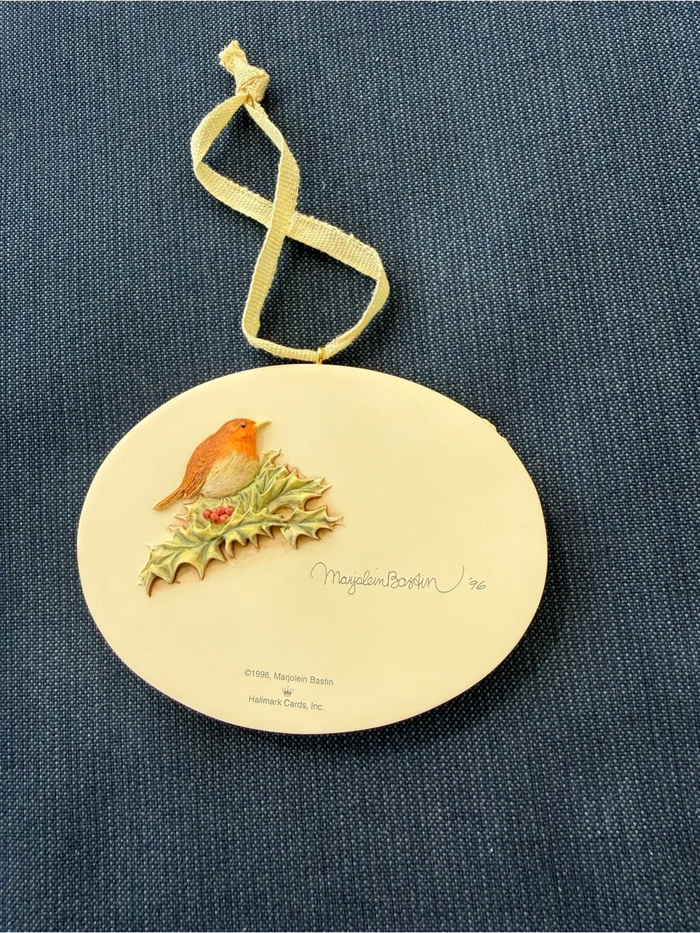 Hallmark marjolein bastin